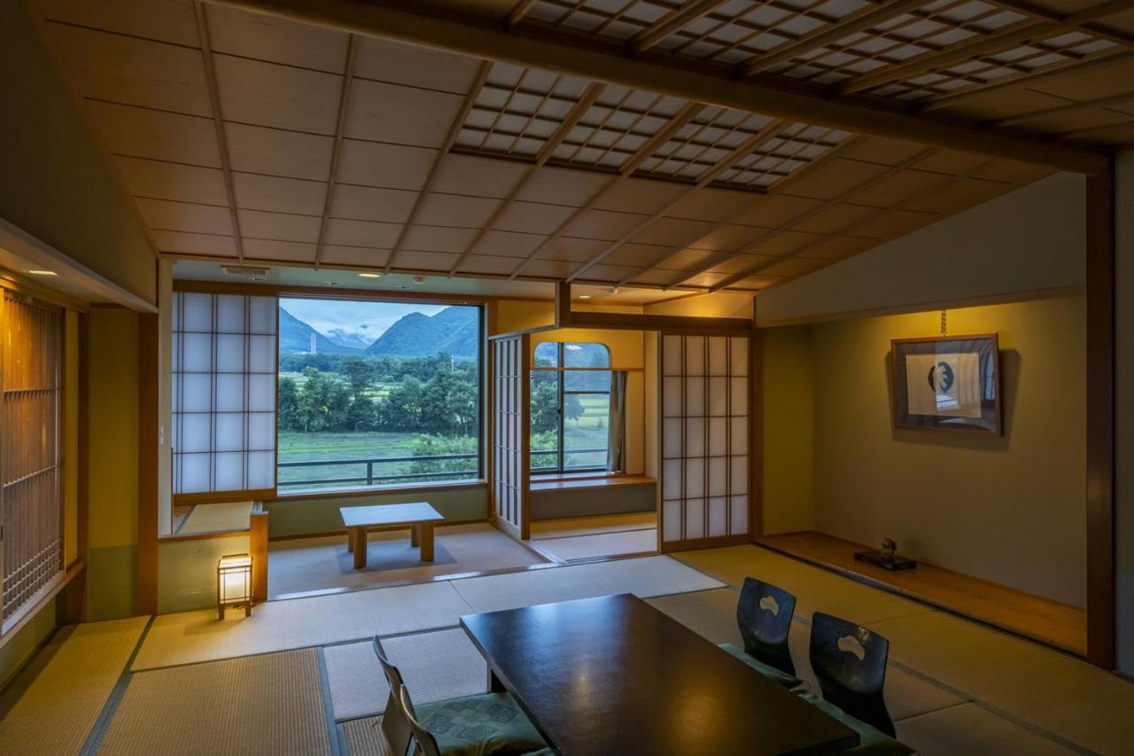Kurobe View Hotel Omachi  Bagian luar foto